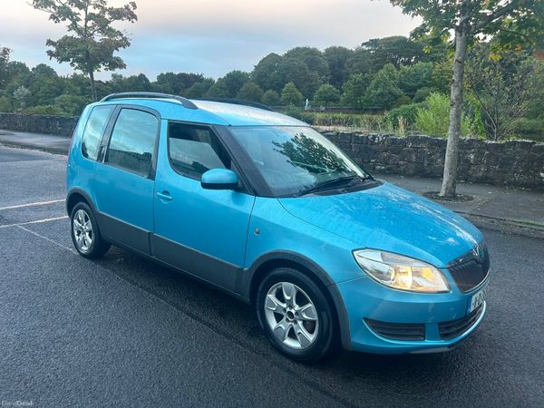Skoda Roomster MPV, Petrol, 2011, Blue