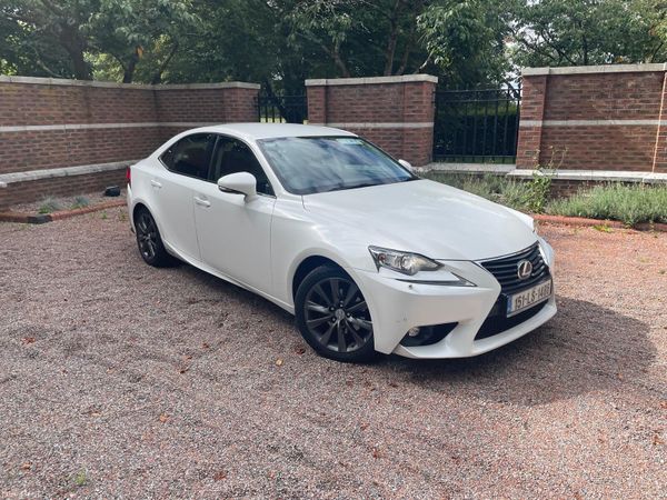 Lexus IS Saloon, Petrol Hybrid, 2015, White