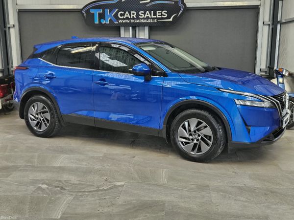 Nissan Qashqai MPV, Petrol, 2022, Blue