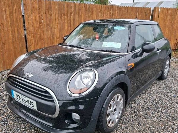 Mini One Hatchback, Diesel, 2016, Black