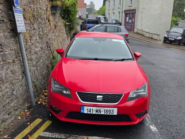 SEAT Leon Hatchback, Diesel, 2014, Red