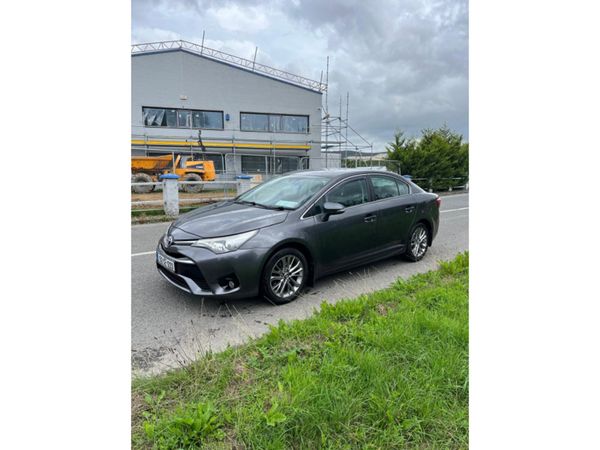 Toyota Avensis Saloon, Diesel, 2015, Grey