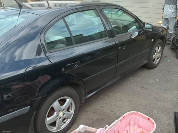 Skoda Octavia Hatchback, Petrol, 2007, Black
