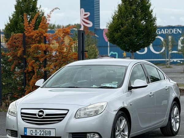 Opel Insignia MPV, Diesel, 2012, Silver