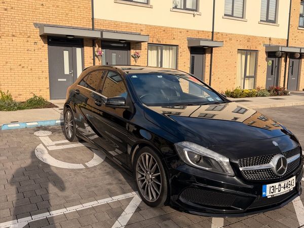 Mercedes-Benz A-Class Hatchback, Petrol, 2013, Black