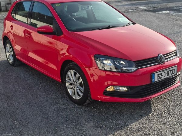 Volkswagen Polo Hatchback, Petrol, 2015, Red