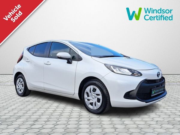 Toyota Aqua Hatchback, Petrol Hybrid, 2024, White