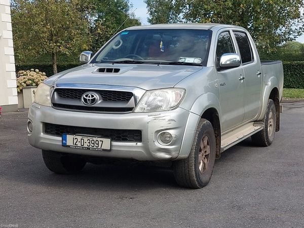 Toyota Hilux Crew Cab, Diesel, 2012, Silver