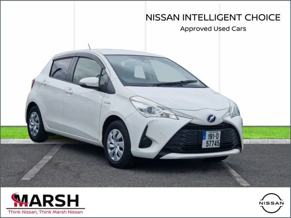 Toyota Vitz Hatchback, Petrol Hybrid, 2019, White