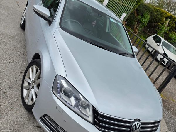Volkswagen Passat Saloon, Diesel, 2014, Silver