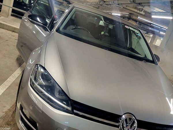 Volkswagen Golf Hatchback, Petrol, 2013, Silver