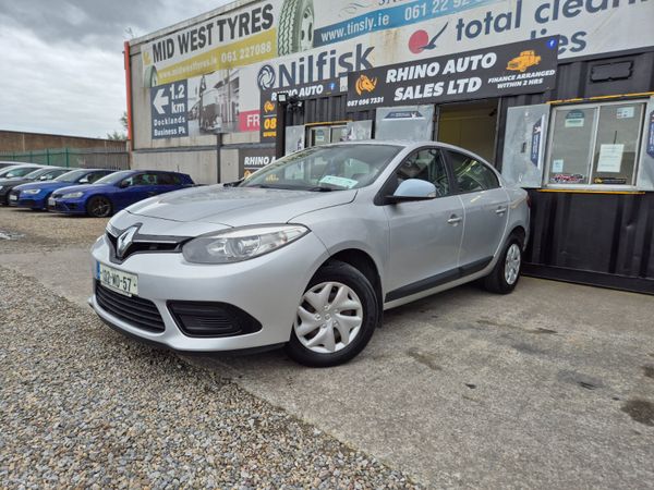 Renault Fluence Saloon, Diesel, 2013, Silver