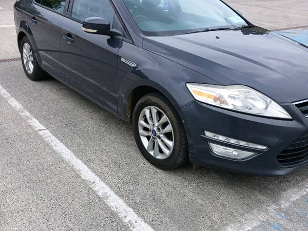 Ford Mondeo Hatchback, Diesel, 2012, Grey