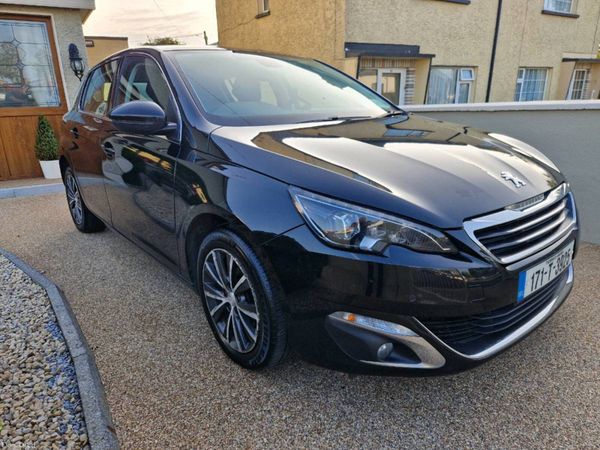 Peugeot 308 Hatchback, Diesel, 2017, Black