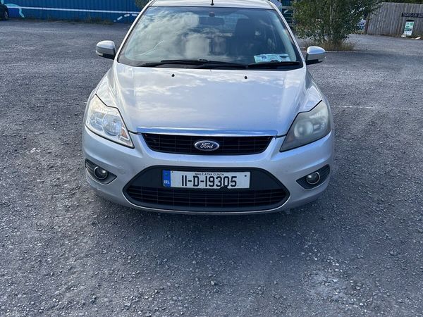 Ford Focus Hatchback, Diesel, 2011, Silver