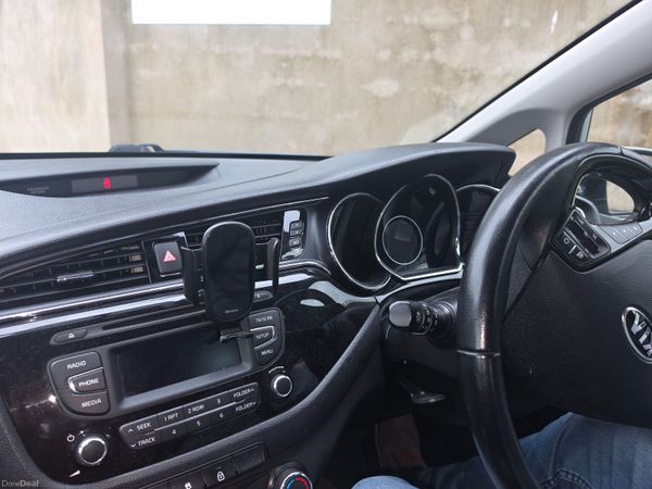 Kia Ceed Hatchback, Diesel, 2017, Grey