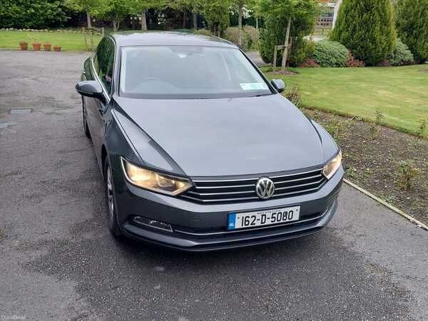 Volkswagen Passat Saloon, Diesel, 2016, Grey