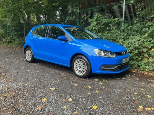 Volkswagen Polo Hatchback, Petrol, 2015, Blue