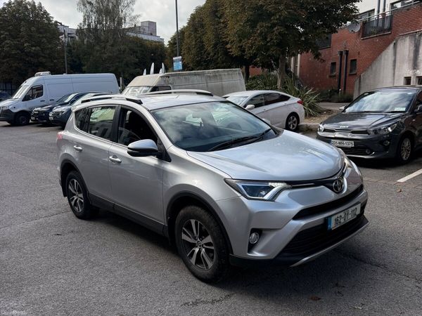 Toyota RAV4 SUV, Diesel, 2016, Silver