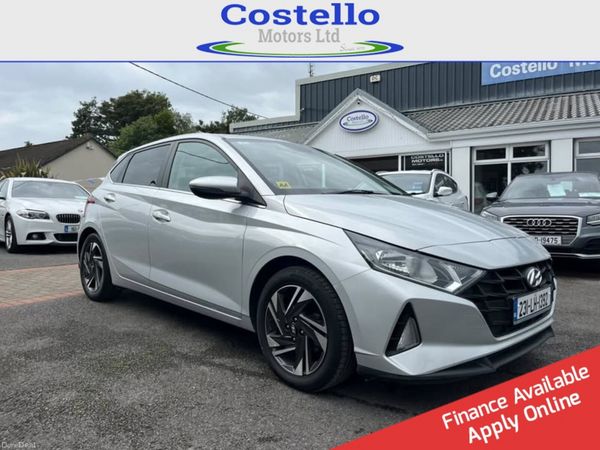Hyundai i20 Hatchback, Petrol, 2023, Grey