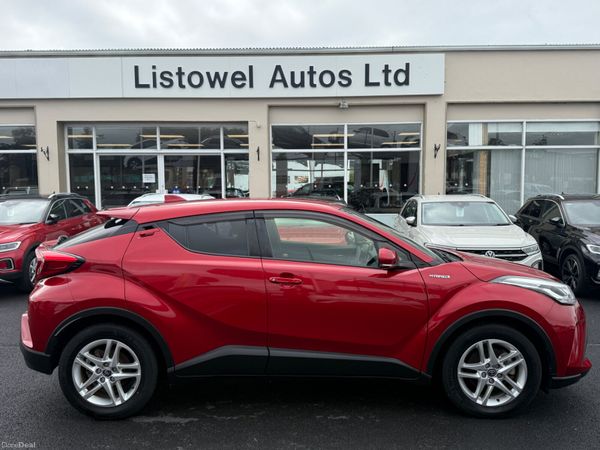Toyota C-HR SUV, Petrol Hybrid, 2020, Red