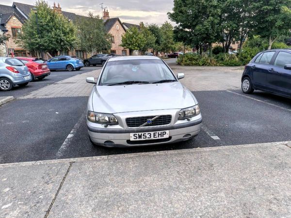 Volvo S60 Saloon, Petrol, 2003, Silver
