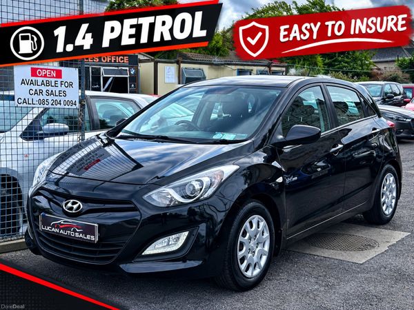 Hyundai i30 Hatchback, Petrol, 2014, Black