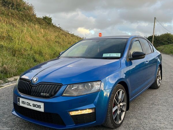 Skoda Octavia Saloon, Diesel, 2015, Blue