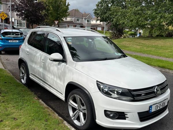 Volkswagen Tiguan SUV, Diesel, 2013, White