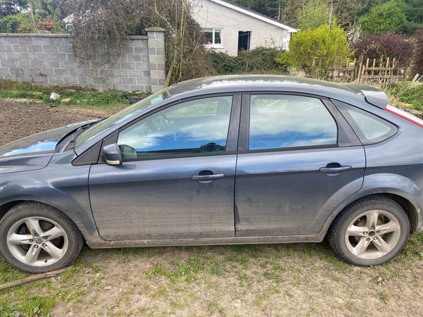 Ford Focus Hatchback, Diesel, 2011, Grey