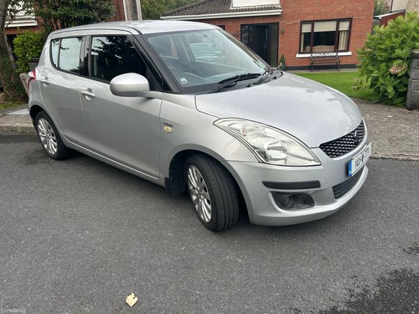 Suzuki Swift Hatchback, Diesel, 2014, Silver