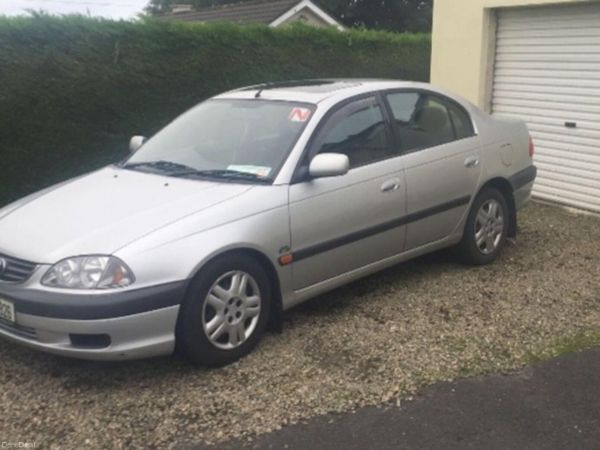 Toyota Avensis Saloon, Diesel, 2002, Blue