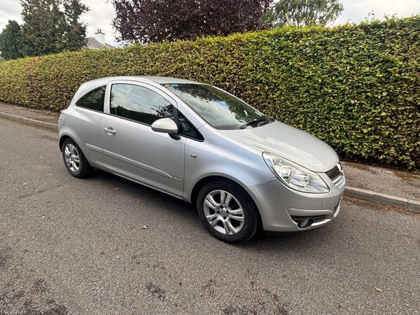 Opel Corsa Hatchback, Petrol, 2008, Silver