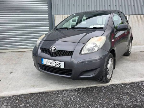 Toyota Yaris Hatchback, Petrol, 2010, Grey