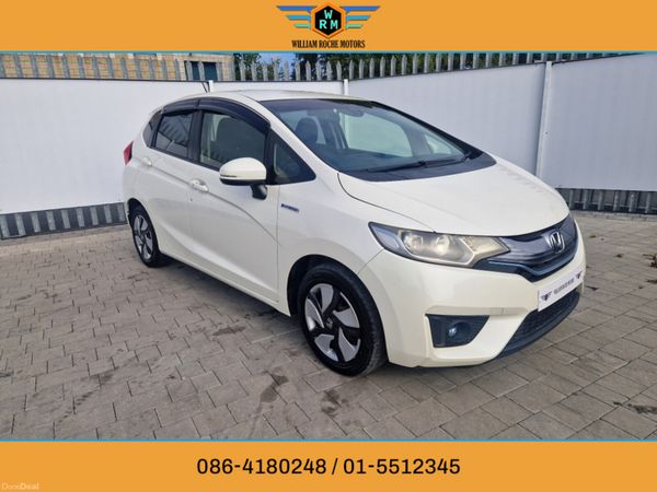 Honda Fit Hatchback, Petrol Hybrid, 2014, White