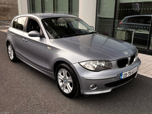 BMW 1-Series Hatchback, Petrol, 2009, Blue