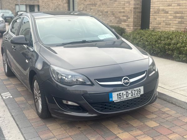 Opel Astra MPV, Petrol, 2015, Grey