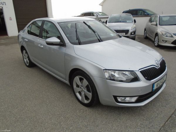 Skoda Octavia Hatchback, Diesel, 2014, Silver
