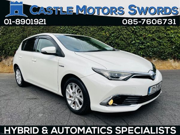 Toyota Auris Hatchback, Petrol Hybrid, 2017, White