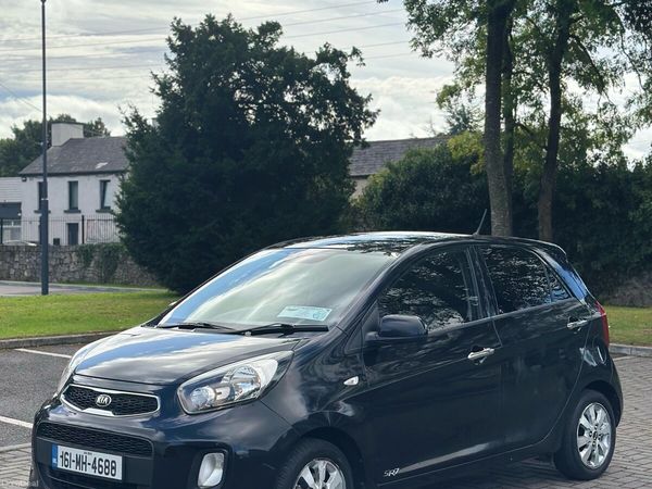 Nissan Micra Hatchback, Petrol, 2007, Red