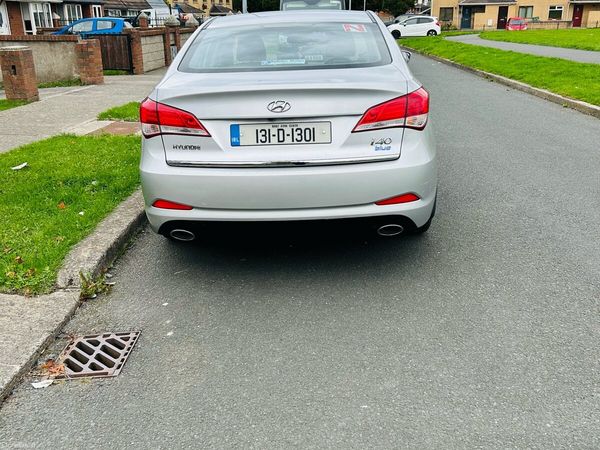 Hyundai i40 Saloon, Diesel, 2013, Silver
