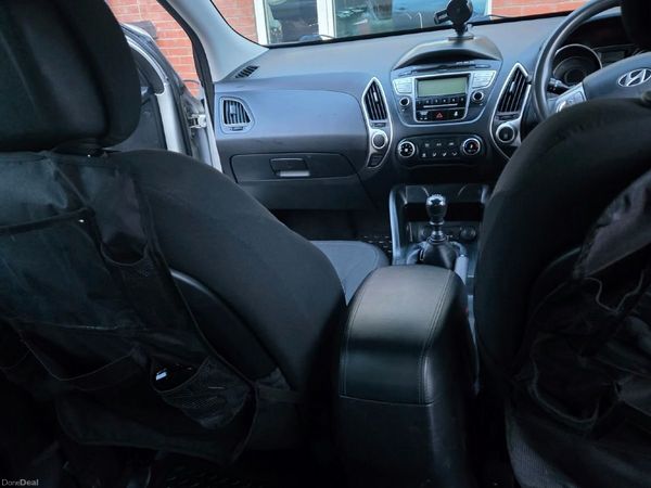 Hyundai ix35 SUV, Diesel, 2010, Silver
