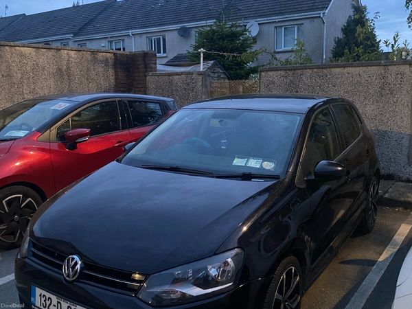 Volkswagen Polo Hatchback, Petrol, 2013, Black