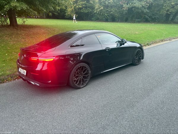 Mercedes-Benz E-Class Coupe, Diesel, 2018, Black