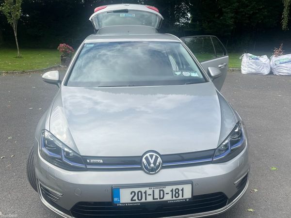 Volkswagen Golf Estate, Electric, 2020, Grey