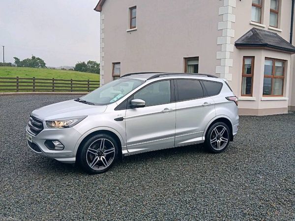 Ford Kuga SUV, Diesel, 2017, Silver