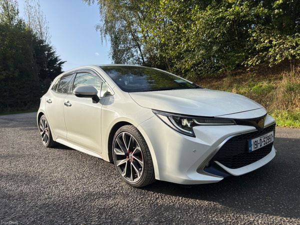Toyota Corolla Hatchback, Petrol Hybrid, 2019, White
