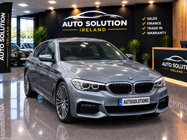 BMW 5-Series Saloon, Petrol Plug-in Hybrid, 2019, Blue