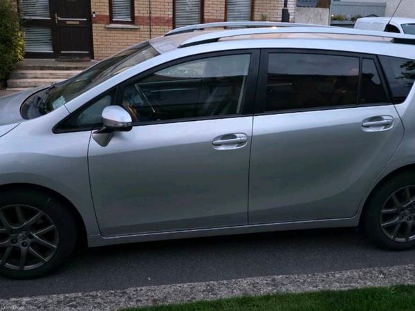 Toyota Verso MPV, Diesel, 2014, Silver