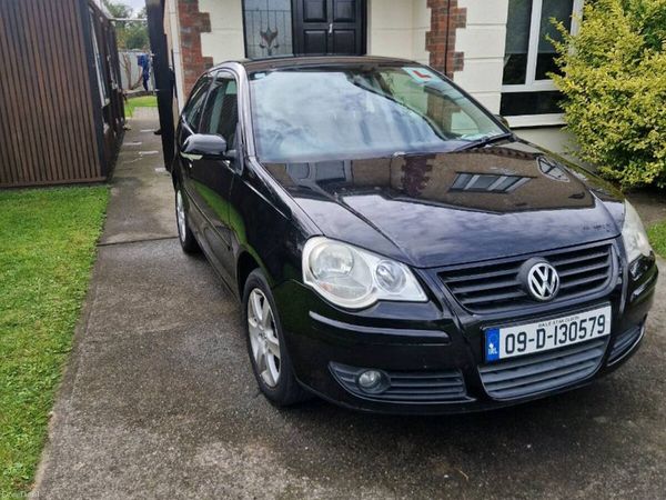 Volkswagen Polo Hatchback, Diesel, 2009, Black